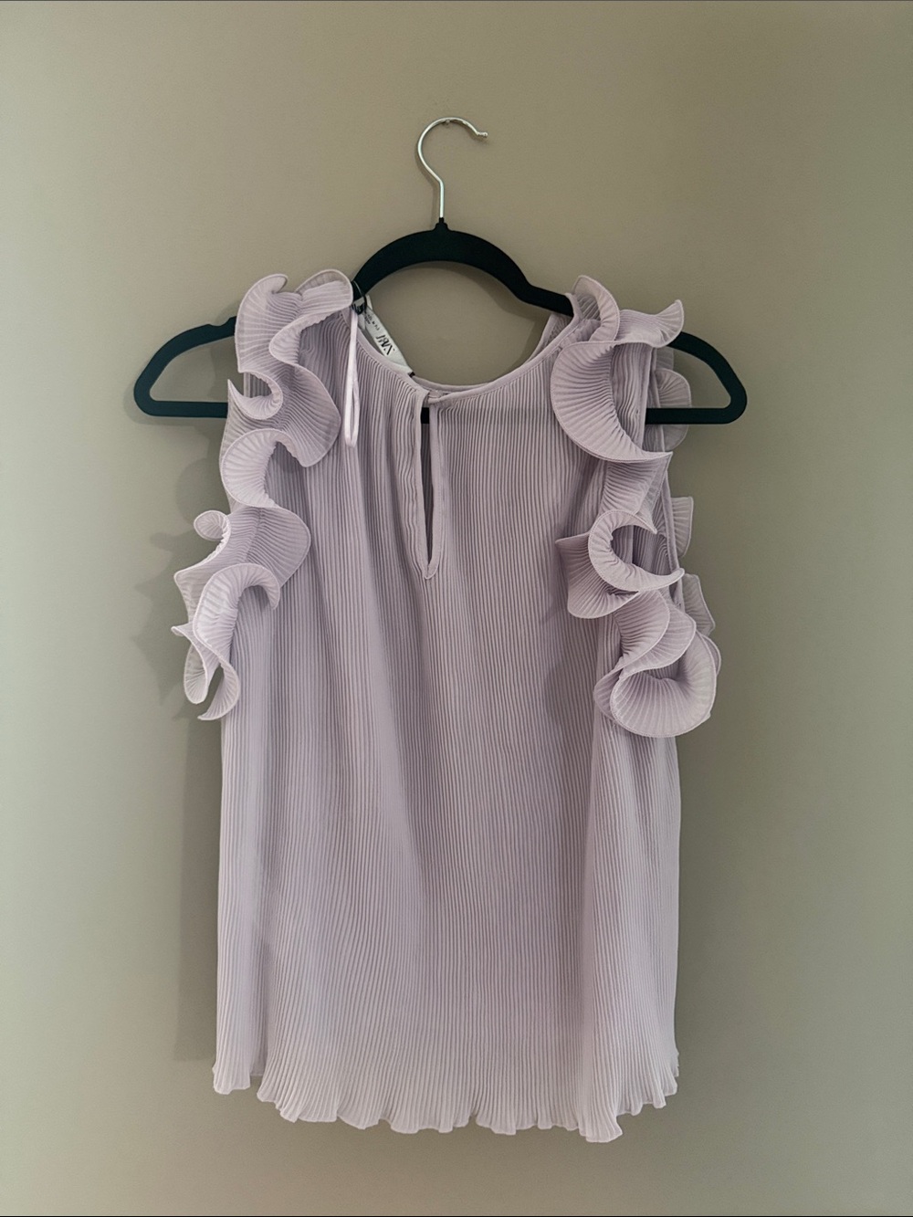 New ZARA lavender lilac ruffle sleeveless pleated blouse - Picture 3 of 5